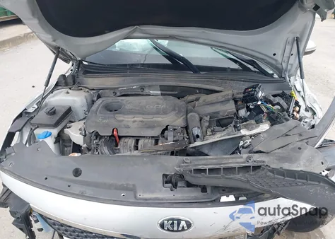 2018 Kia Optima Lx z USA, uszkodzony, nr VIN 5XXGT4L39JG186379